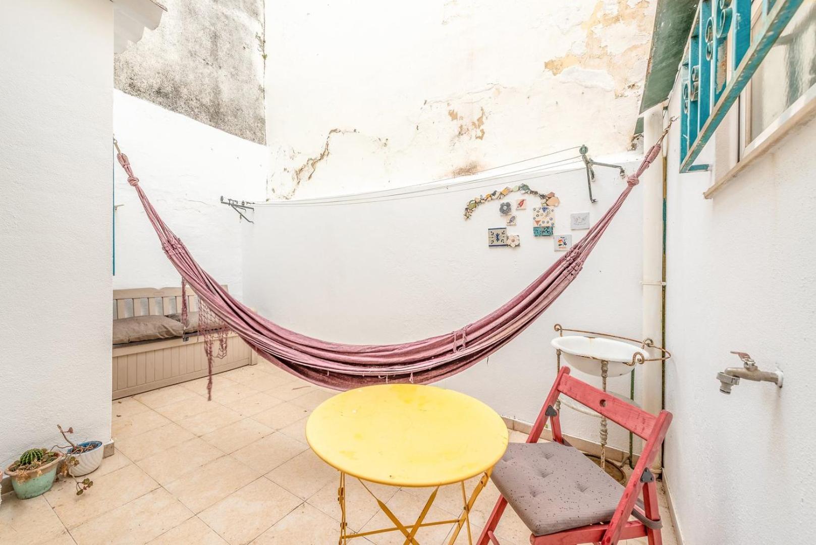 Guestready - Cozy Estefania - An Artists Corner! Lisbon Luaran gambar